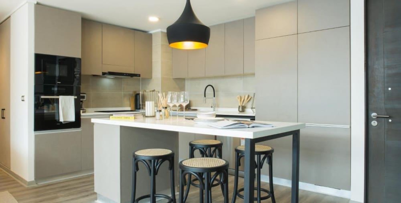 Cocina del Edificio Las Dalias